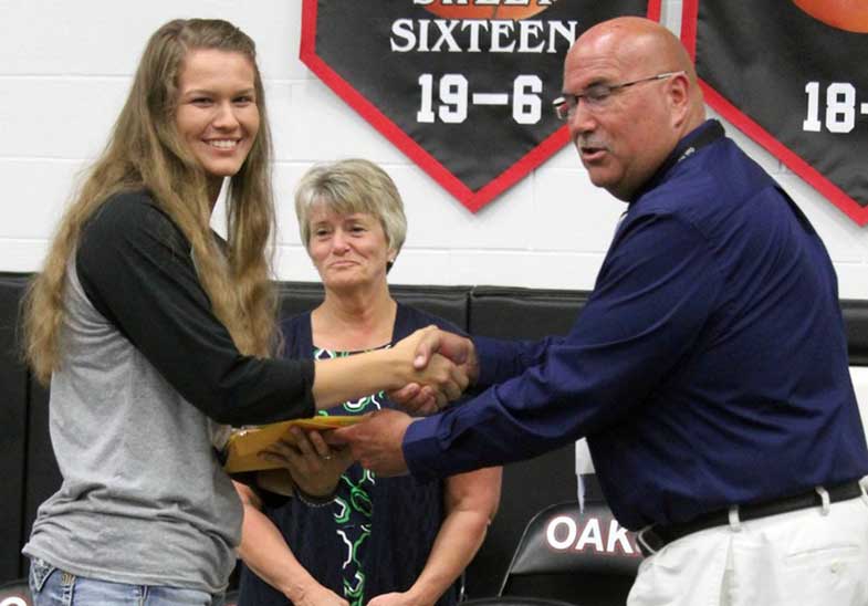 2017 SOO Scholarship Recipient Carlee Dempsey